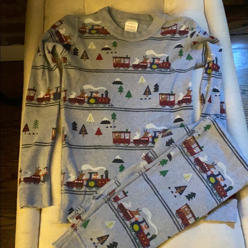 Hannah Andersson pajamas size 130 (8-9)